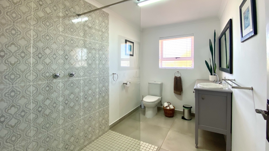 3 Bedroom Property for Sale in Dwarskersbos Western Cape